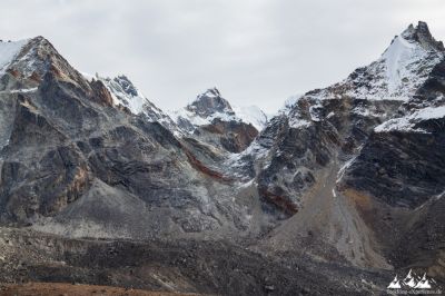 Thagna - Cho La - Dzongla
